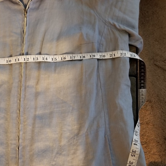 Pale Blue Linen Zip Up 🦚 3 for $21 or 6 for $30 - Picture 6 of 7